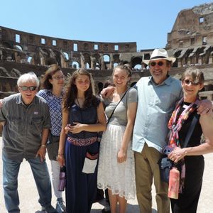 Meet your Posher, Iris